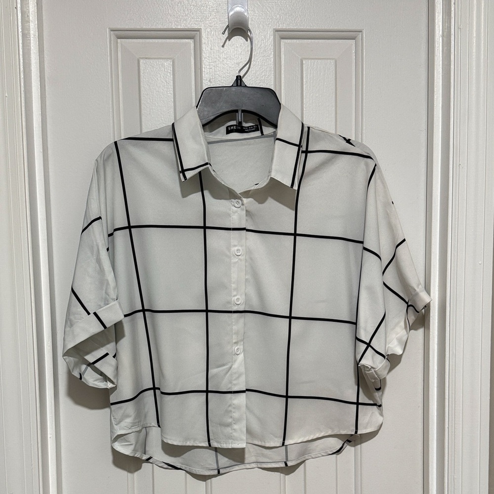 Shein Women's Cropped Blouse